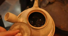 陶壶煮水有什么危害？粗陶壶烧水有毒吗？