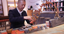 深圳商人杨文标：把“一杯茶”的生意做到全世界